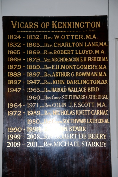 Vicars' plaque